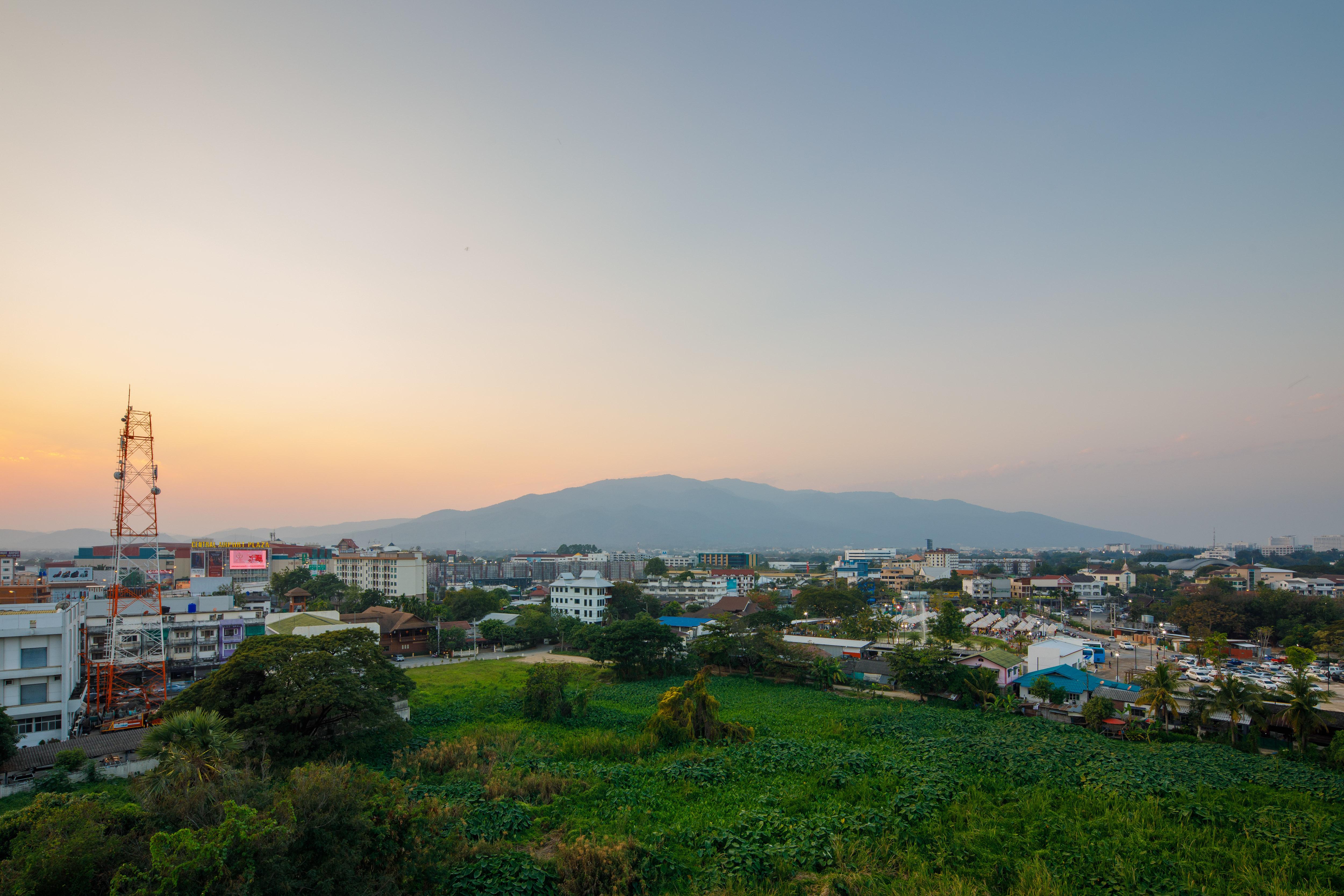 Parc Borough City Resort -Sha Extra Plus Chiang Mai Luaran gambar